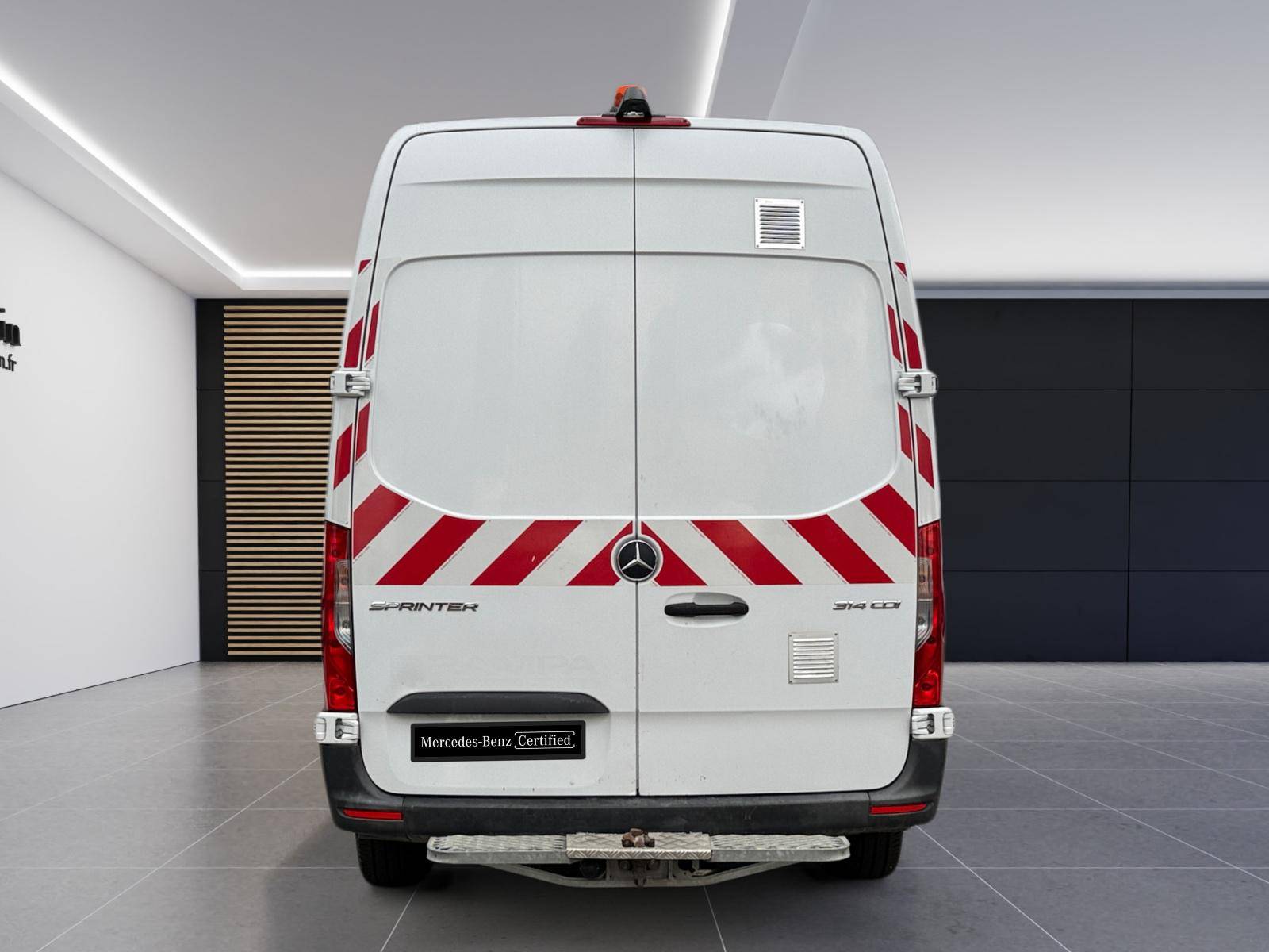 Image Mercedes-Benz SPRINTER 314 CDI Fourgon Toit sureleve Standard  SPRINTER FGN 314 CDI 37 3.5T PROPULSION