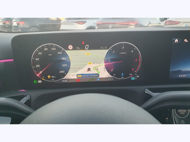 Image Mercedes-Benz CLASSE A 200 d Berline AMG Line  