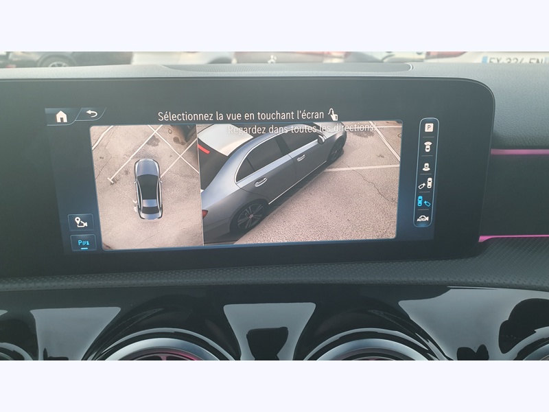 Image Mercedes-Benz CLASSE A 200 d Berline AMG Line  