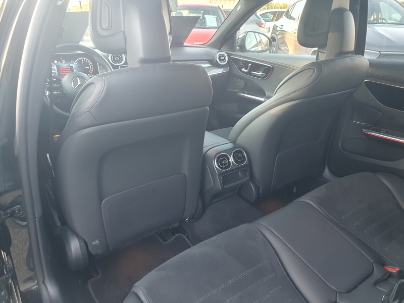 Image Mercedes-Benz CLASSE C BERLINE Classe C 300 e Hybrid EQ Berline AMG Line  Classe C 300 e Hybrid EQ Berline AMG Line