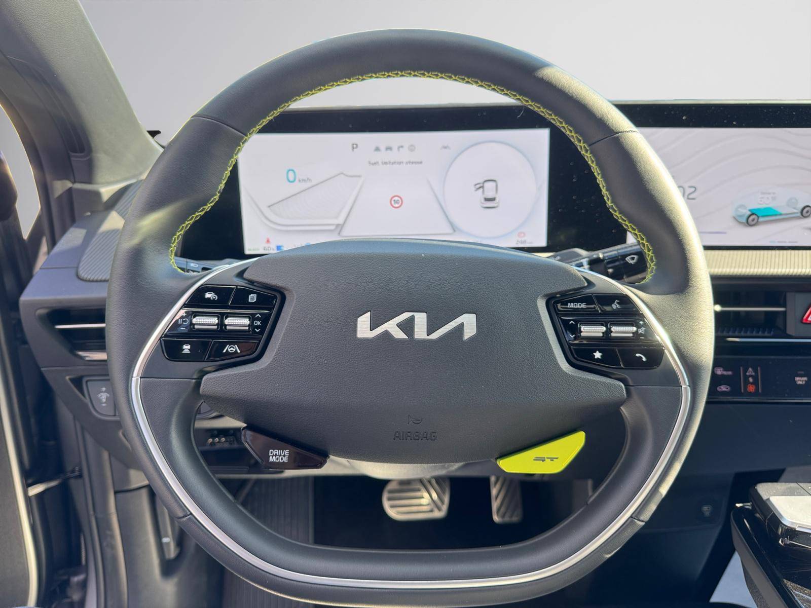 Image Kia EV6 GT 4WD   585 ch 