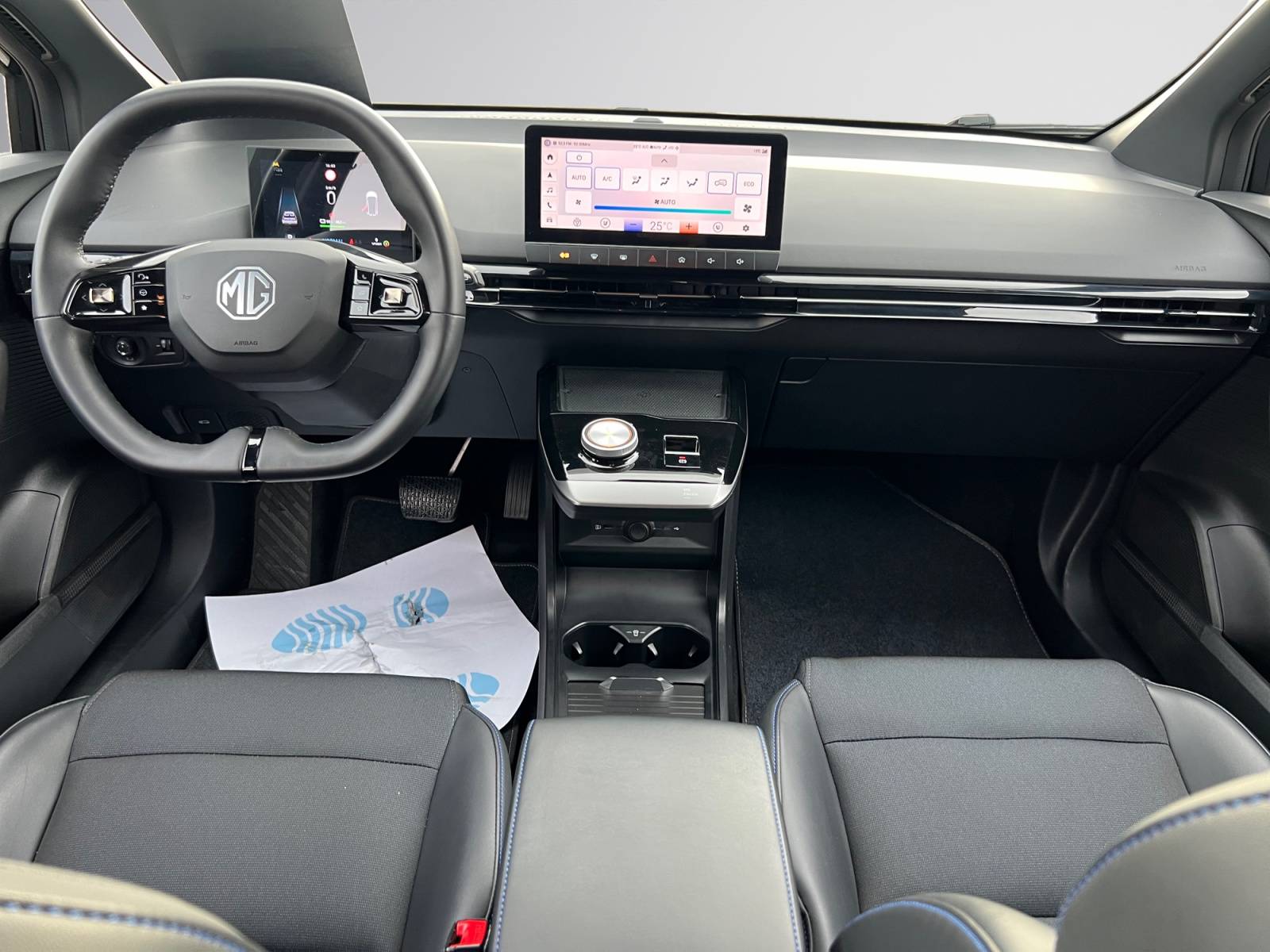 Image MG MG4 Luxury 77kWh 180kW  MG4 LUXURY EXTENDED 77 KWH