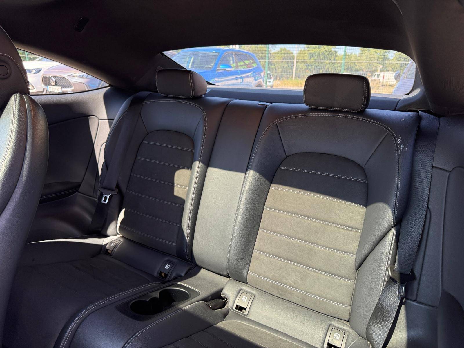 Image Mercedes-Benz CLASSE C COUPÉ Classe C 220 d Coupé AMG Line  AMG LINE