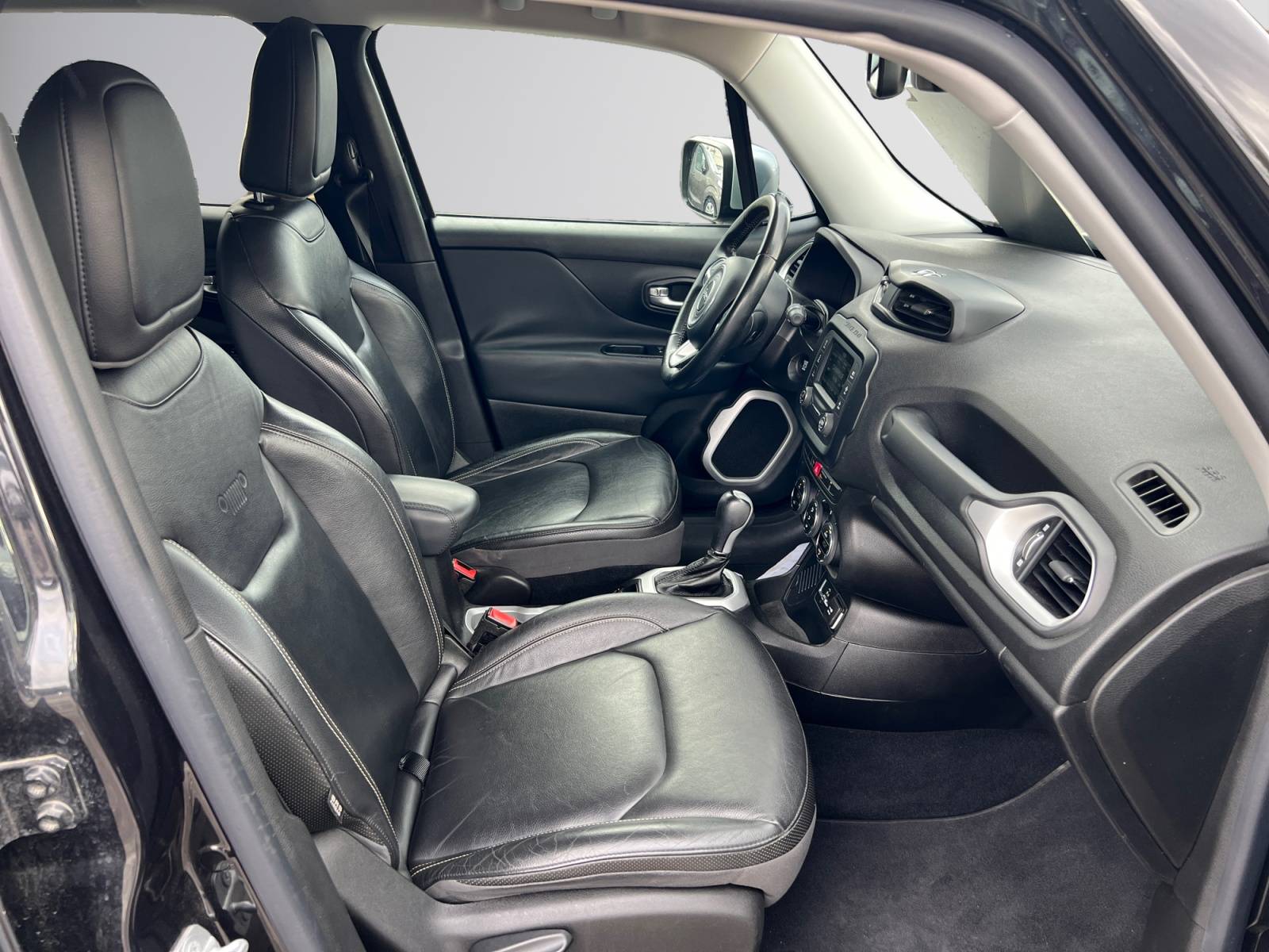 Image Jeep RENEGADE Limited FWD  1.4 140 ch DTC6