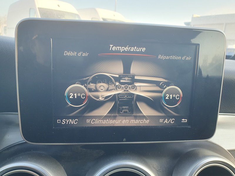 Image Mercedes-Benz CLASSE C COUPÉ C 220 d Coupé Business Executive  C 200 Coupé Executive