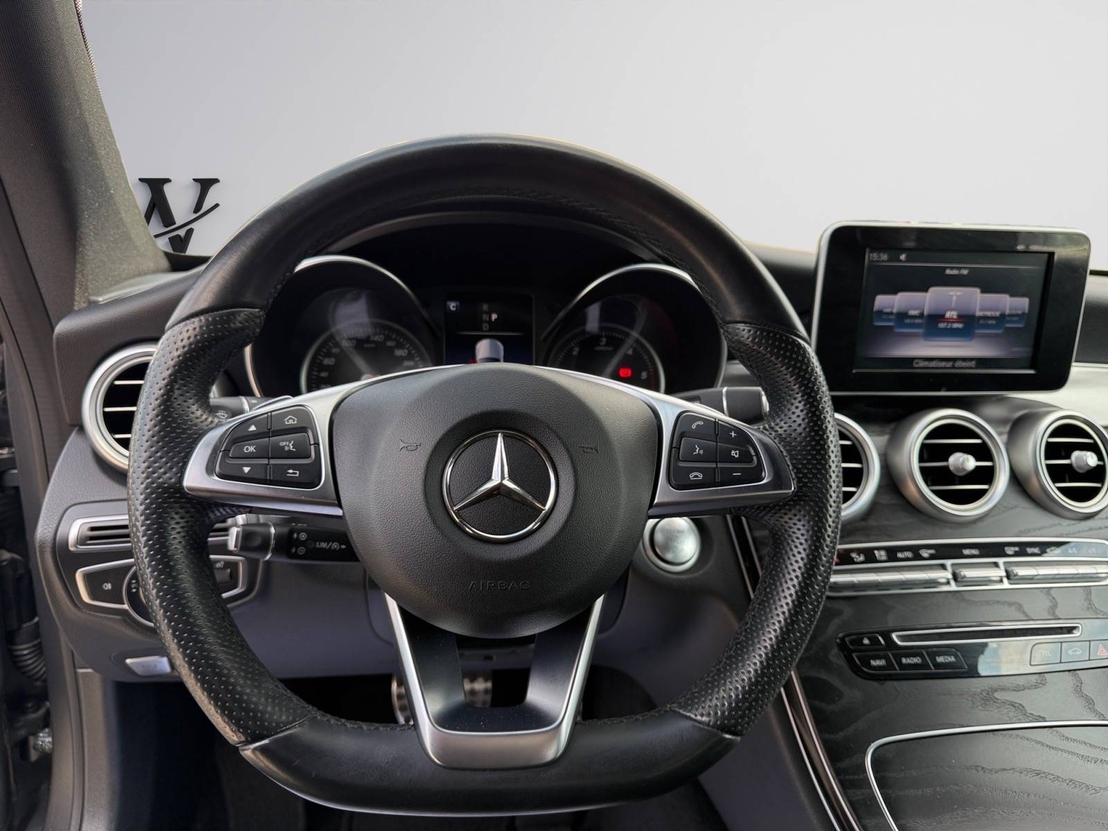 Image Mercedes-Benz CLASSE C COUPÉ C 220 d Coupé Business Executive  C 200 Coupé Executive