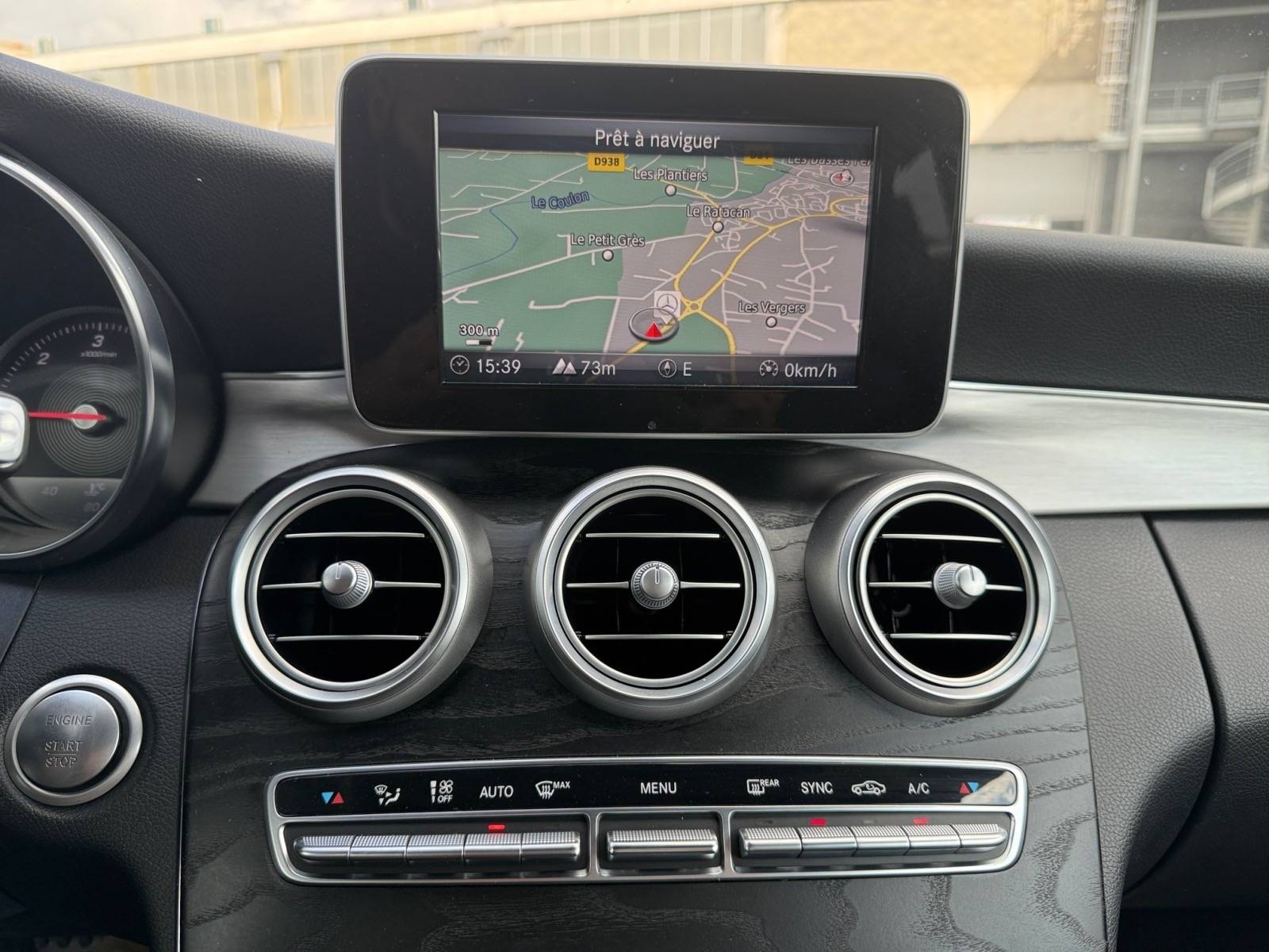 Image Mercedes-Benz CLASSE C COUPÉ C 220 d Coupé Business Executive  C 200 Coupé Executive