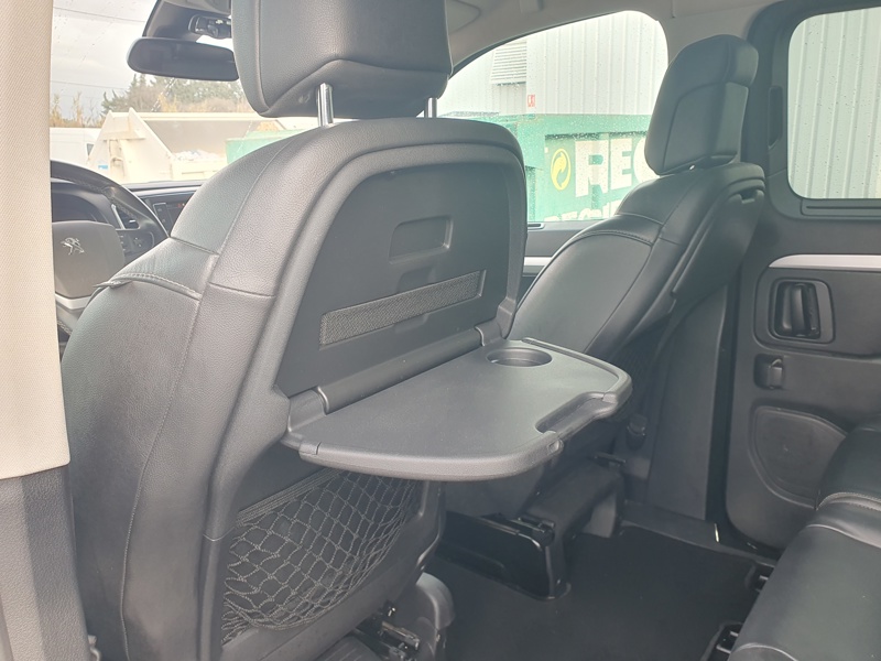 Image Peugeot TRAVELLER 2.0 BLUEHDI 180 S&S EAT6 STANDARD ALLURE  2.0 177 ch EAT6