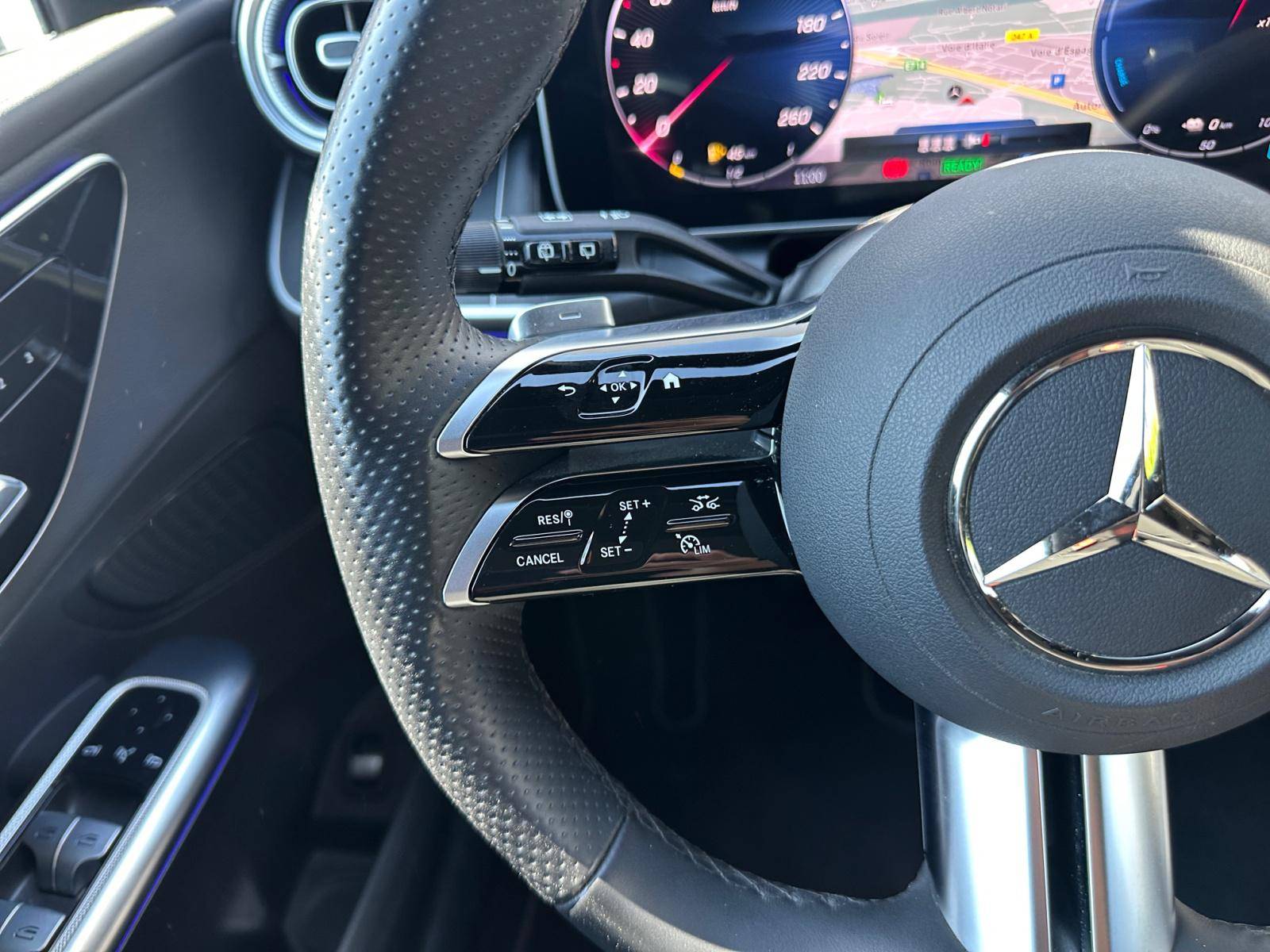 Image Mercedes-Benz GLC SUV GLC 300 de Hybrid EQ 4MATIC AMG Line  GLC 300 de 9G-Tronic 4Matic AMG Line