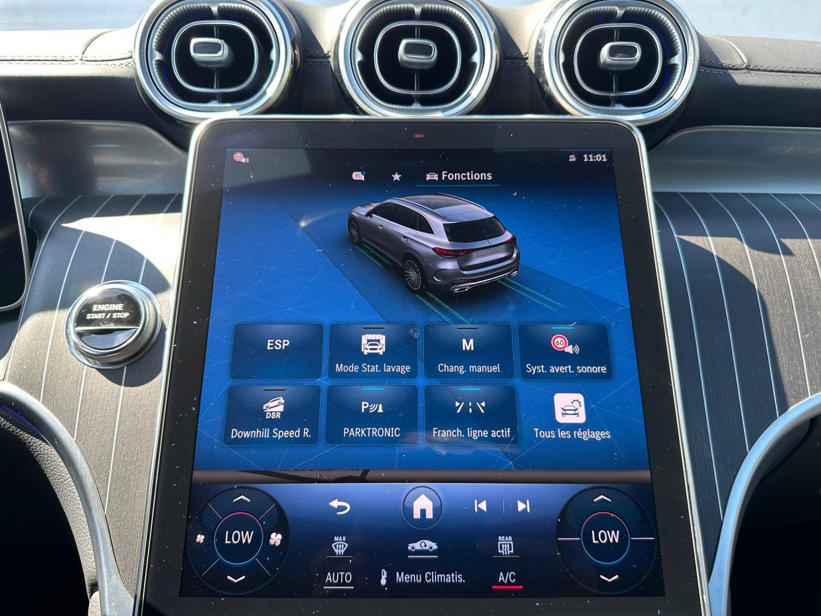 Image Mercedes-Benz GLC SUV GLC 300 de Hybrid EQ 4MATIC AMG Line  GLC 300 de 9G-Tronic 4Matic AMG Line