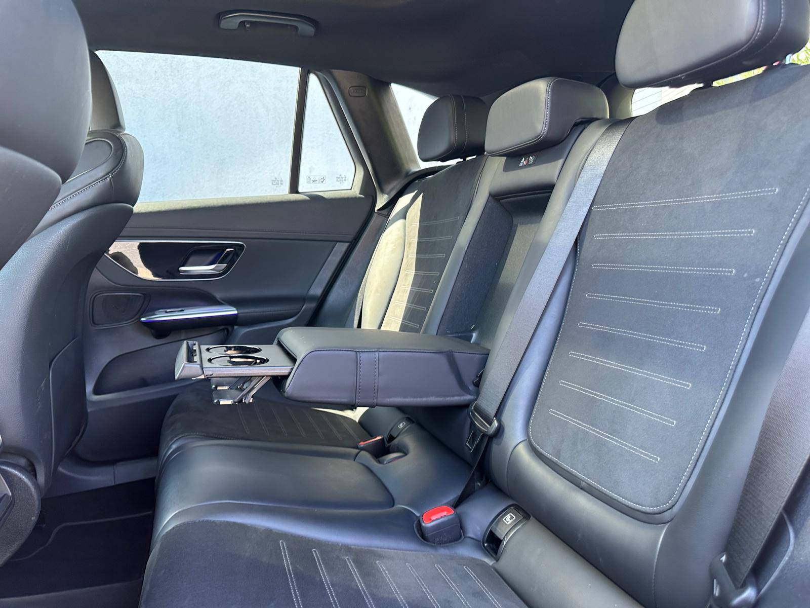 Image Mercedes-Benz GLC SUV GLC 300 de Hybrid EQ 4MATIC AMG Line  GLC 300 de 9G-Tronic 4Matic AMG Line