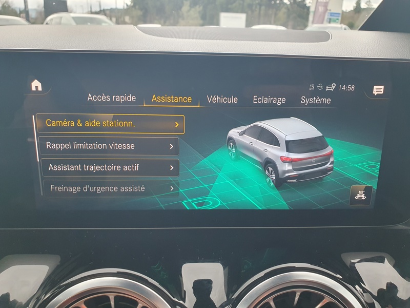 Image Mercedes-Benz EQA 250+ AMG Line  EQA 250+ AMG Line