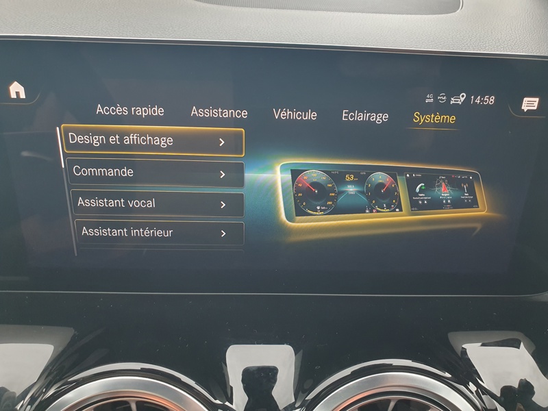 Image Mercedes-Benz EQA 250+ AMG Line  EQA 250+ AMG Line