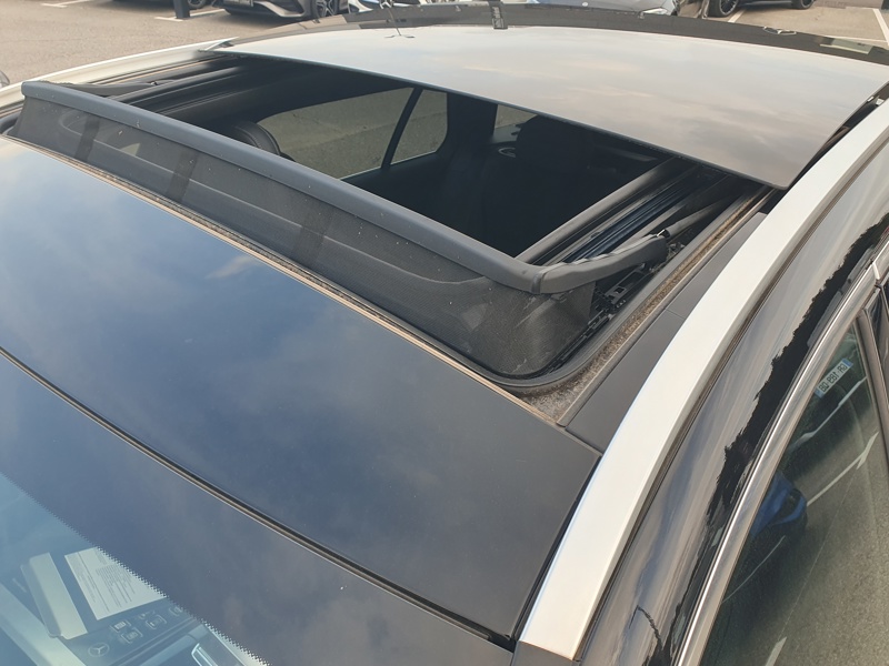 Image Mercedes-Benz CLASSE C BREAK Classe C 300 e Break AMG line  Classe C 300 e Hybrid EQ Break AMG Line