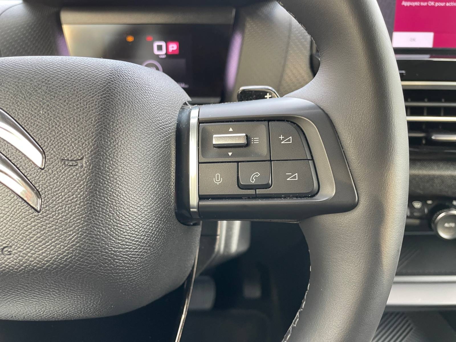 Image Citroën C4 BERLINE Max  1.5 131 ch BVA8