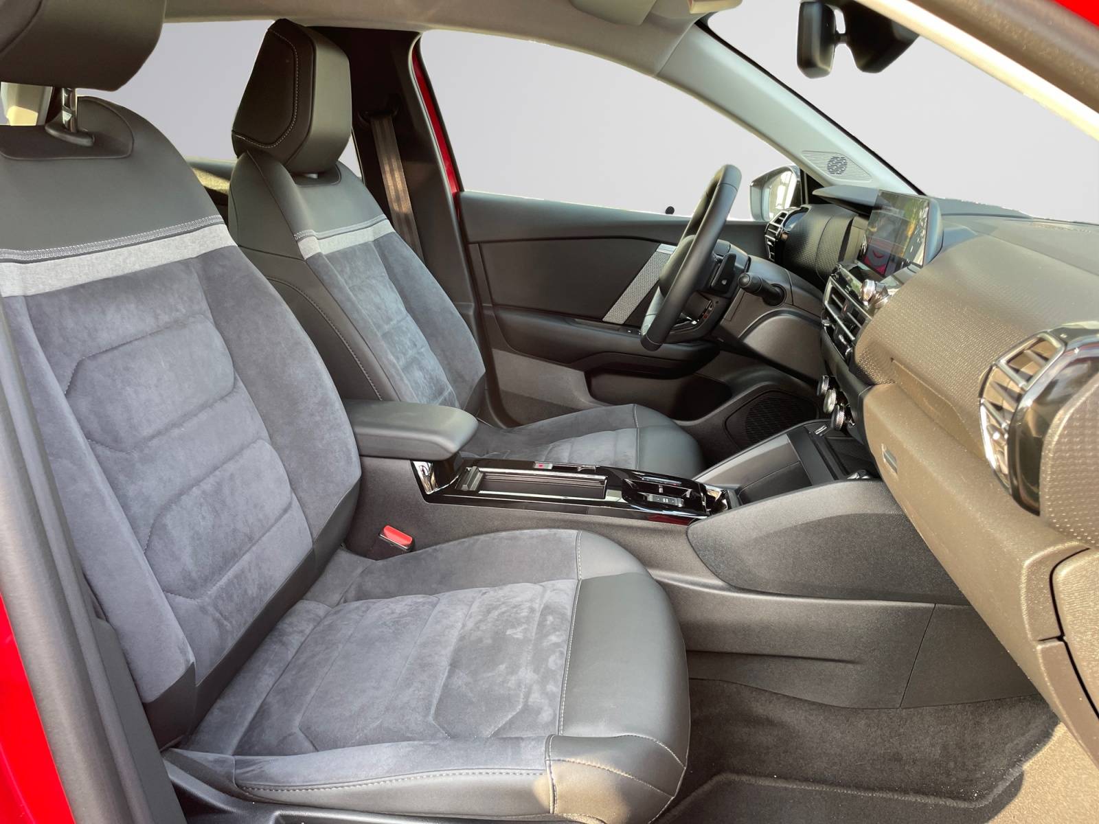 Image Citroën C4 BERLINE Max  1.5 131 ch BVA8