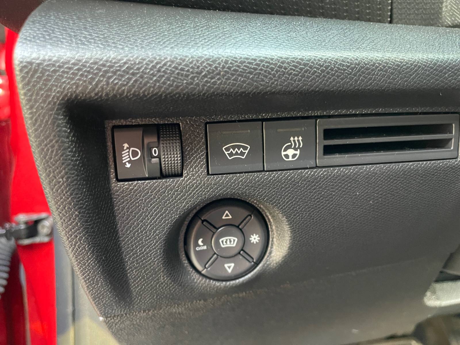 Image Citroën C4 BERLINE Max  1.5 131 ch BVA8