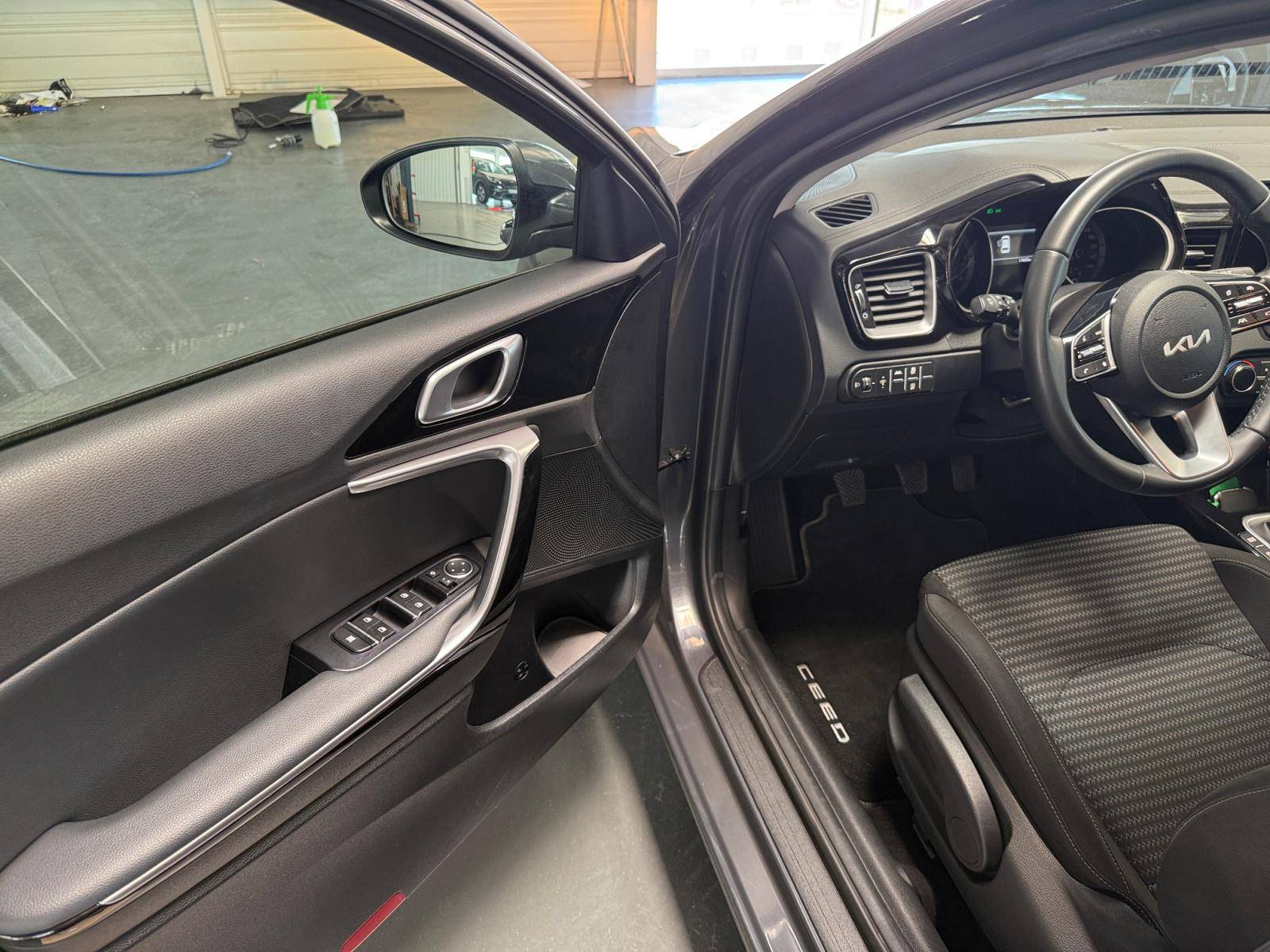 Image Kia CEED 1.6 CRDI 136 ISG IBVM6 MHEV ACTIVE  CEED 1.6 CRDi 136 ch MHEV iBVM6 Active