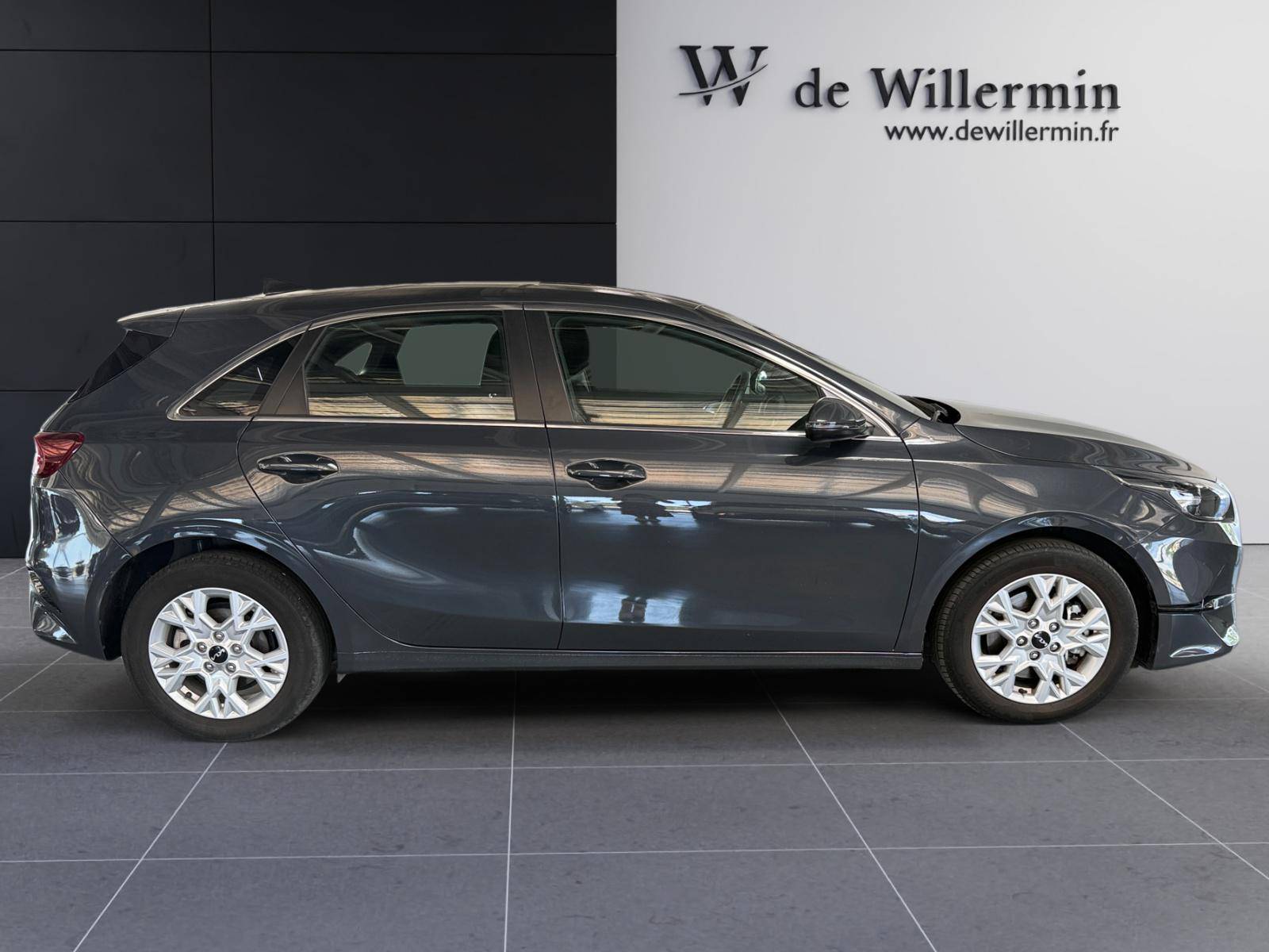 Image Kia CEED 1.6 CRDI 136 ISG IBVM6 MHEV ACTIVE  CEED 1.6 CRDi 136 ch MHEV iBVM6 Active