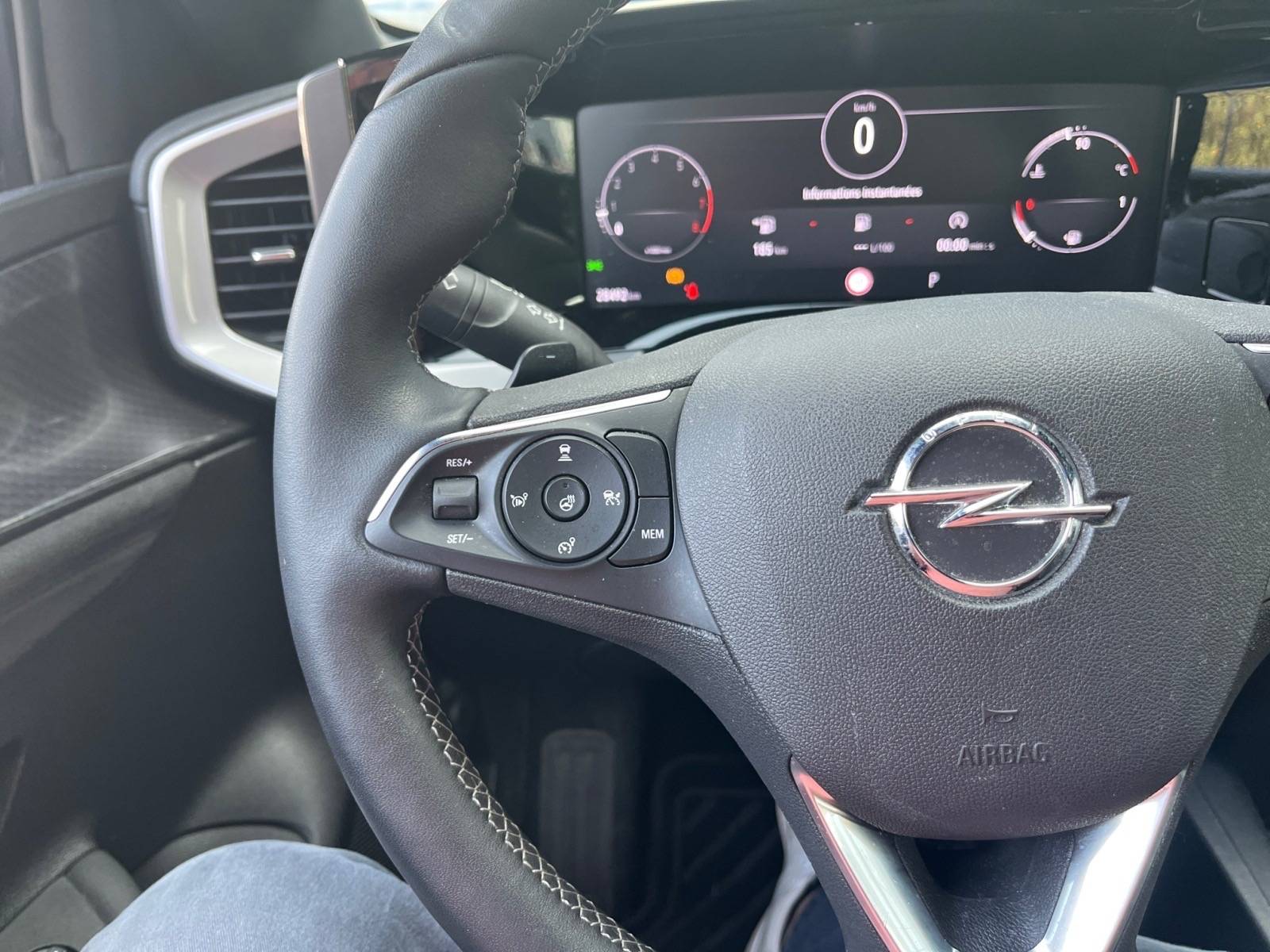 Image Opel MOKKA 1.2 TURBO 96KW ULTIMATE AUTO  Mokka 1.2 Turbo 130 ch BVA8 Ultimate