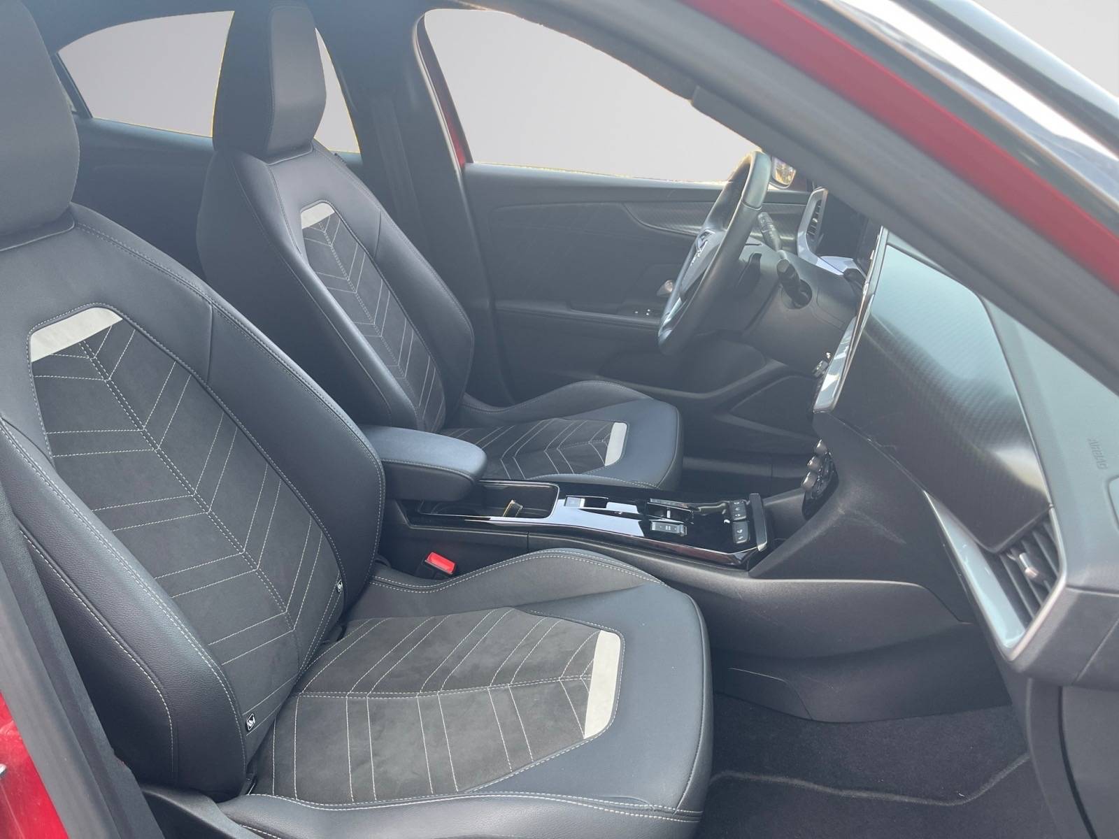 Image Opel MOKKA 1.2 TURBO 96KW ULTIMATE AUTO  Mokka 1.2 Turbo 130 ch BVA8 Ultimate