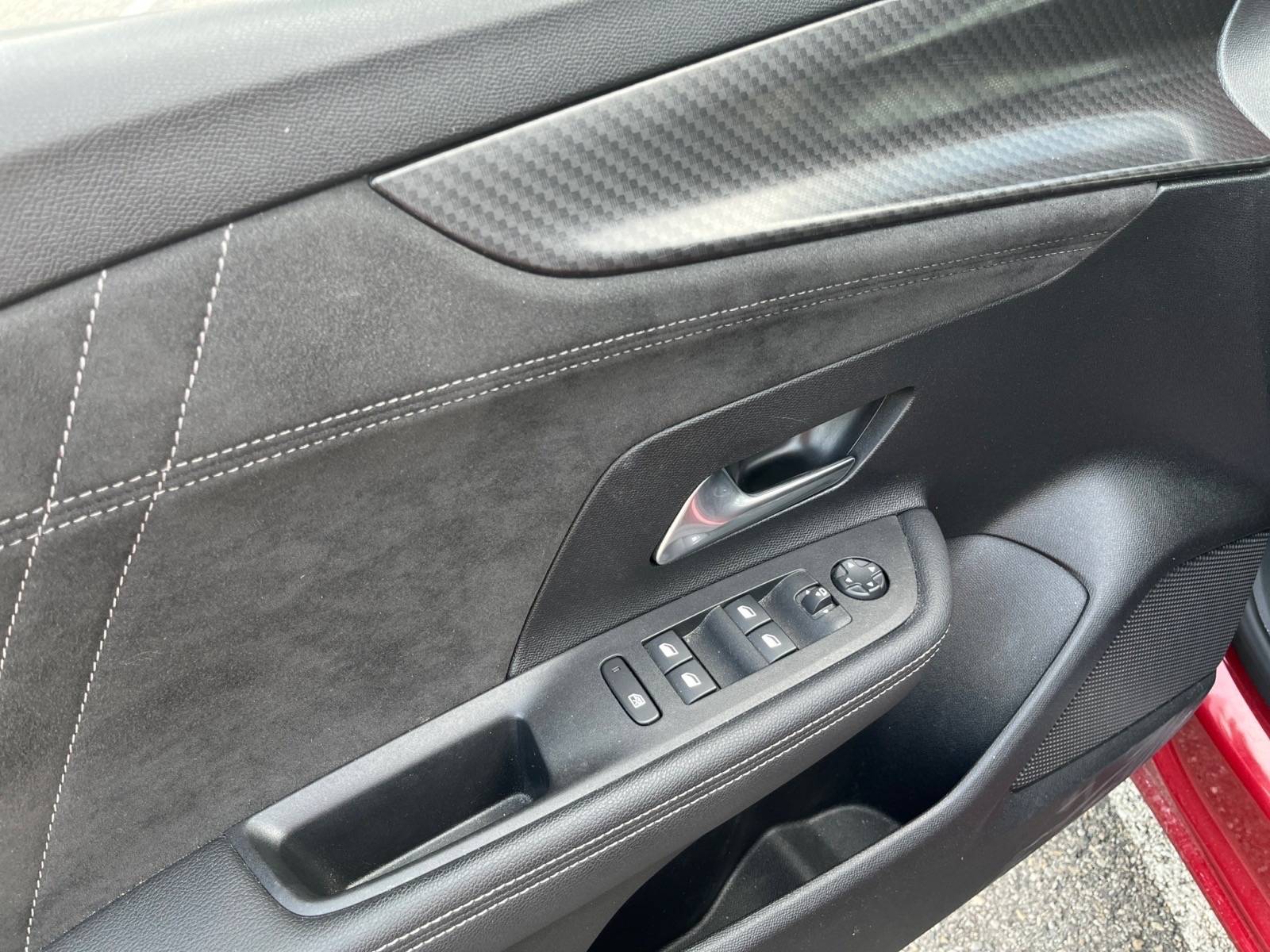 Image Opel MOKKA 1.2 TURBO 96KW ULTIMATE AUTO  Mokka 1.2 Turbo 130 ch BVA8 Ultimate