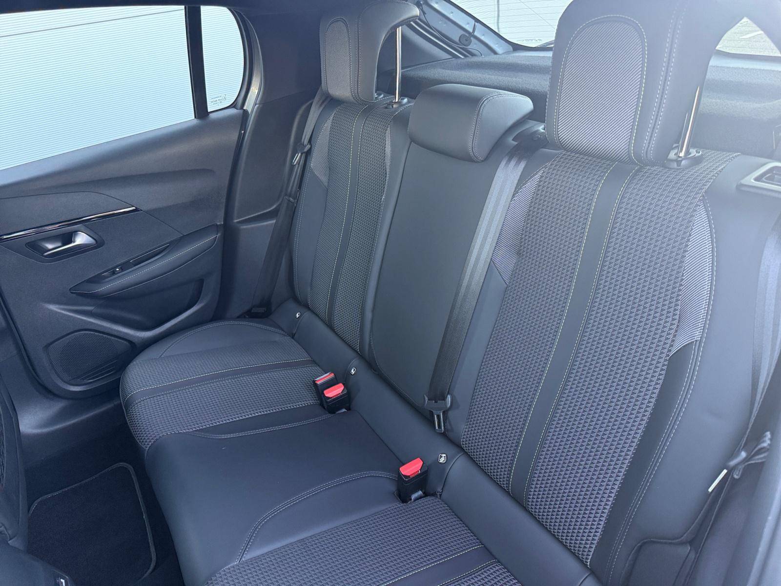 Image Peugeot 208 PureTech 100 S&S EAT8 GT Line  1,2 PURE TECH