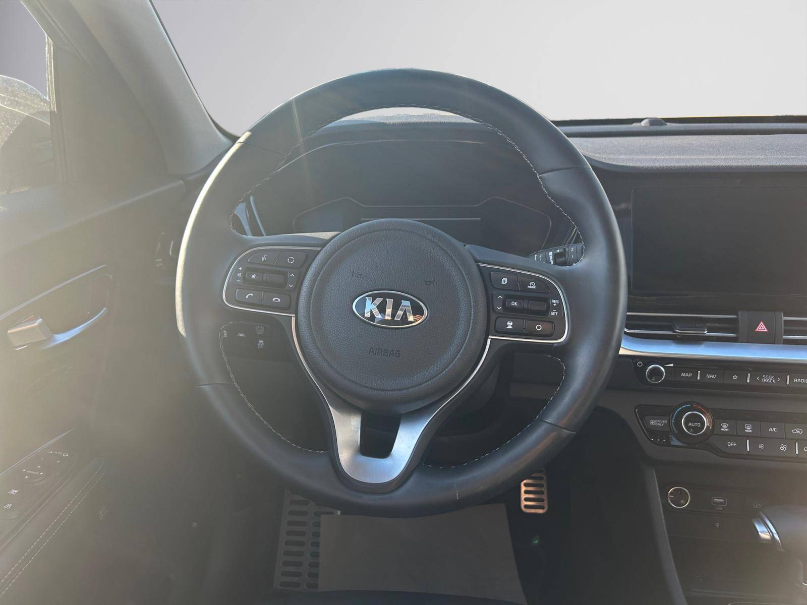 Image Kia NIRO 1.6 GDI 105 ISG Hybride Premium DCT6  Niro 1.6 GDi Hybride 141 ch DCT6 premium