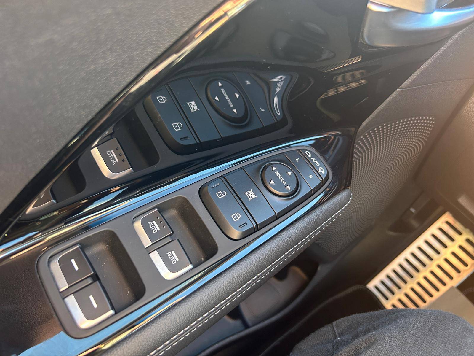 Image Kia NIRO 1.6 GDI 105 ISG Hybride Premium DCT6  Niro 1.6 GDi Hybride 141 ch DCT6 premium