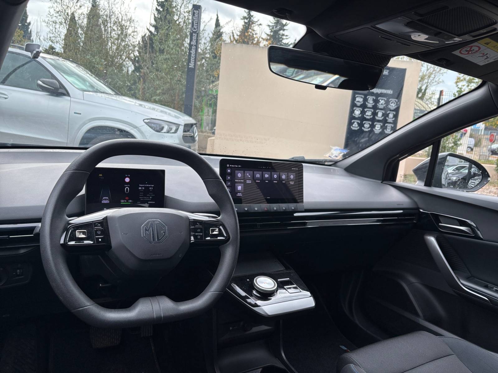 Image MG MG4 Standard 51kWh 125kW  MG4 Electric 51kWh - 125 kW 2WD Standard