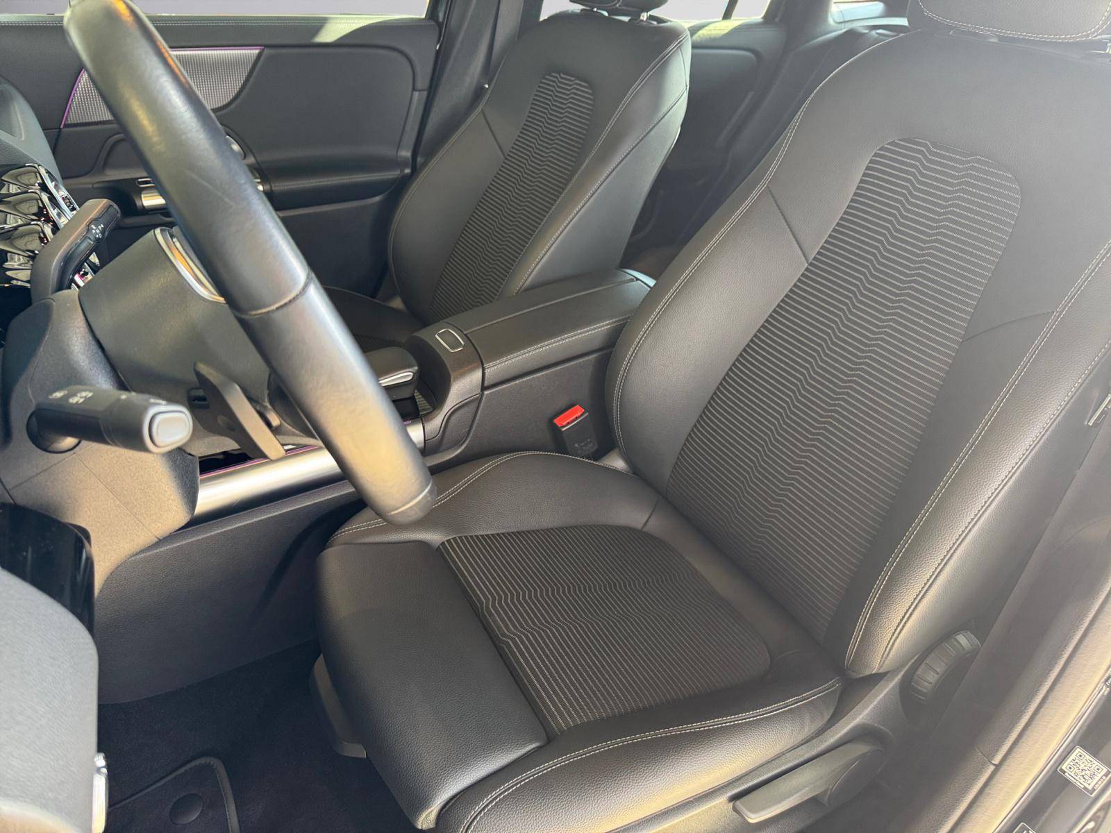 Image Mercedes-Benz EQA 250 Limited Edition  EQA 250 190 ch Limited Edition