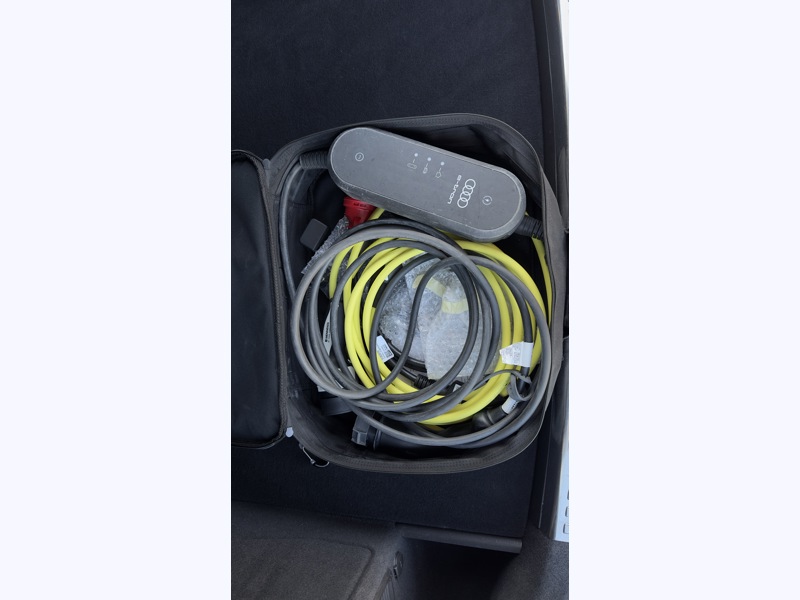 Image Audi Q3 SPORTBACK 45 TFSI e S line  1.4 245 ch S-tronic6