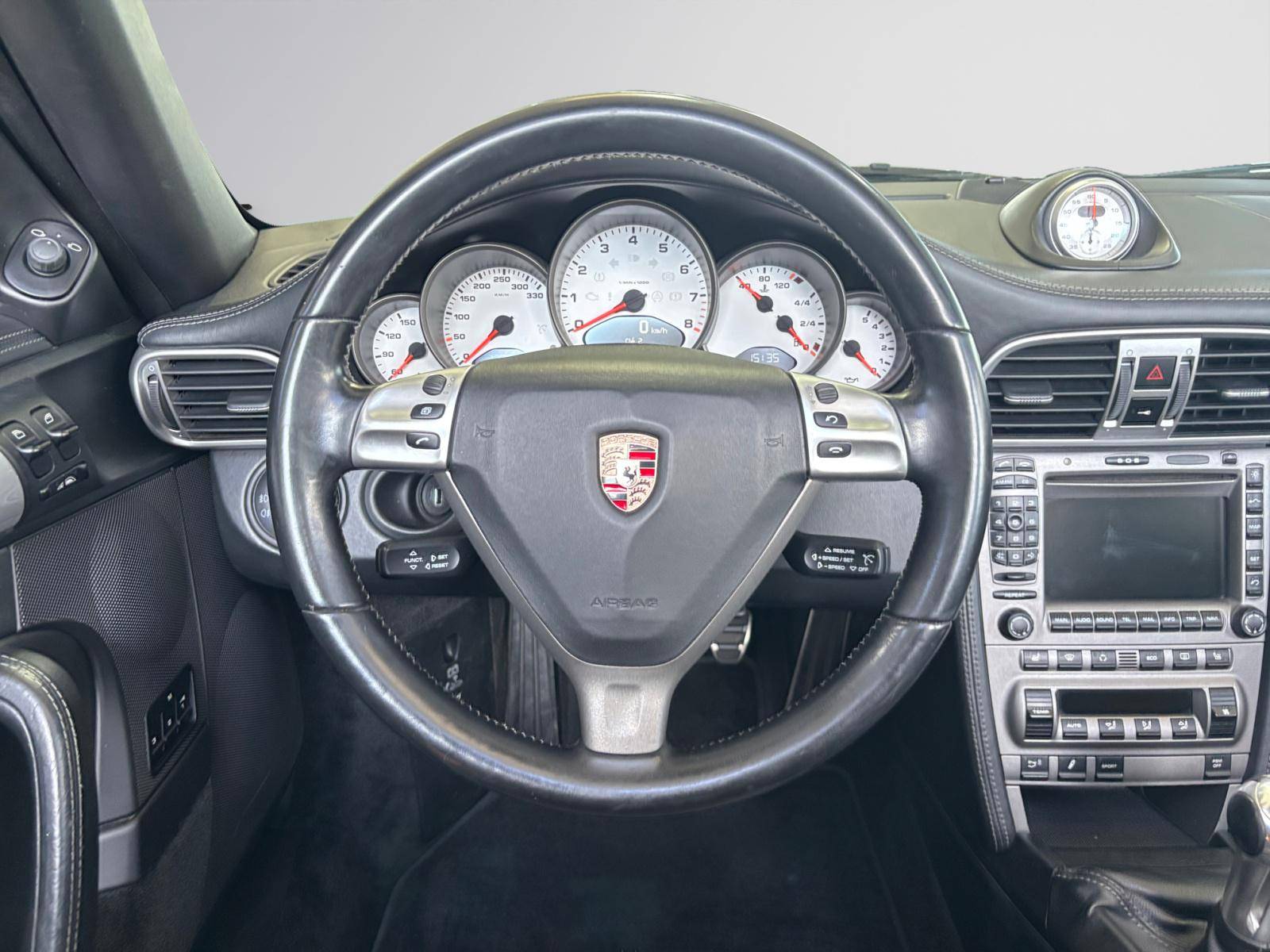 Image Porsche 911 Carrera 4 S Cabrio  3.8 355 ch 