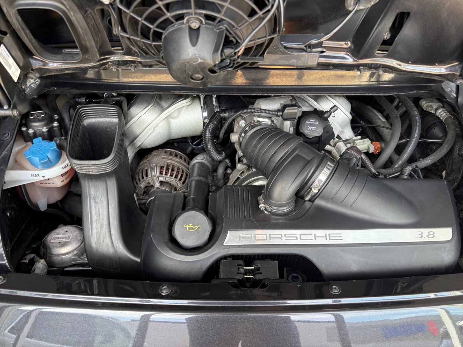 Image Porsche 911 Carrera 4 S Cabrio  3.8 355 ch 