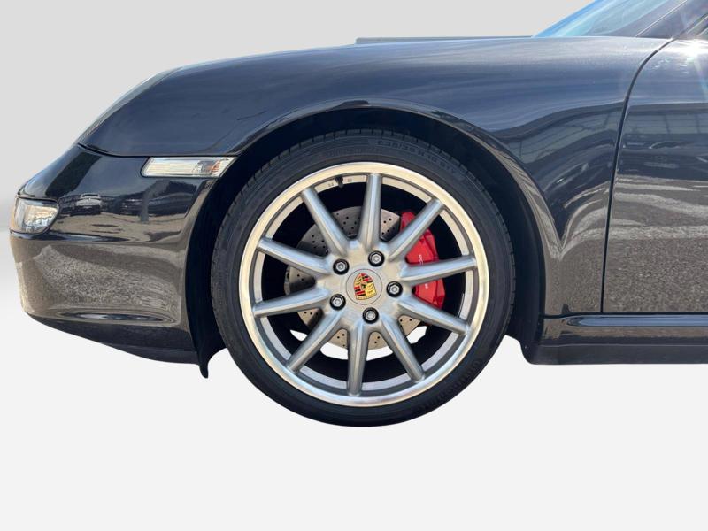 Image Porsche 911 Carrera 4 S Cabrio  3.8 355 ch 