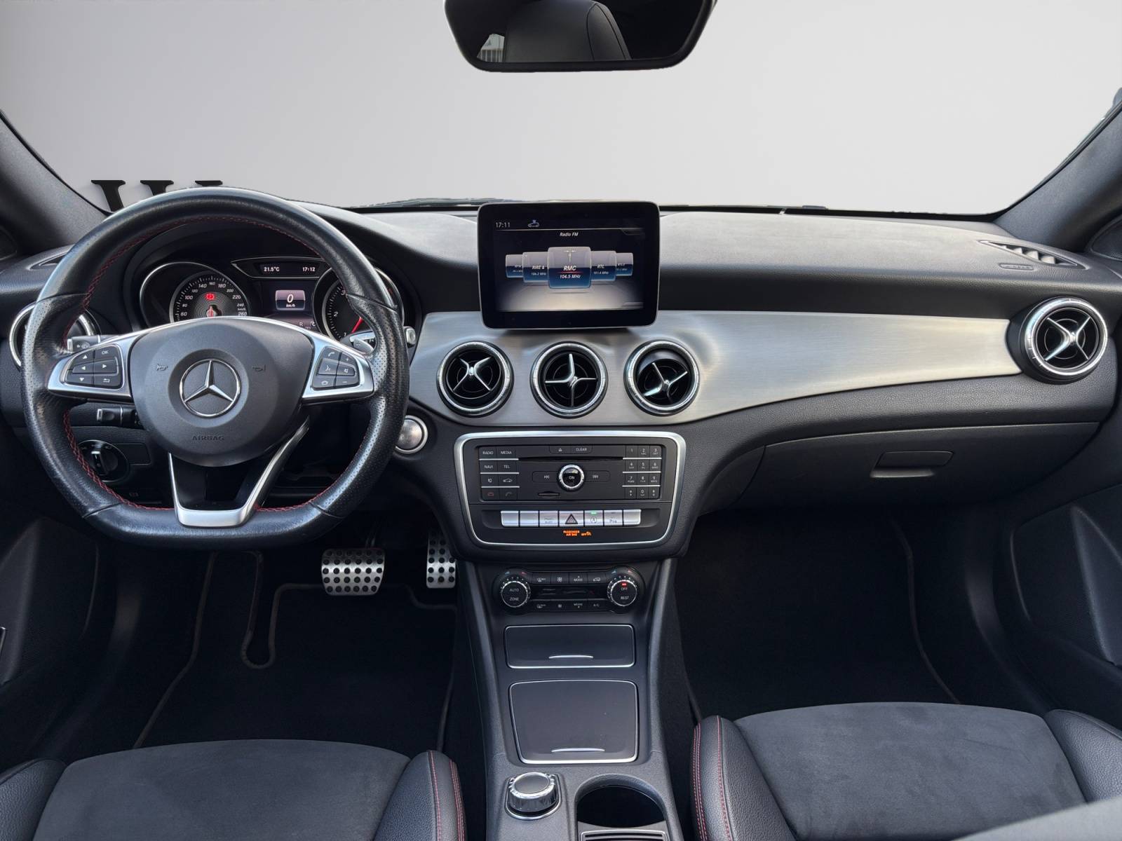 Image Mercedes-Benz CLA SHOOTING BRAKE CLA 200 d SB Fascination  CLA Shooting Brake 200 d Fascination