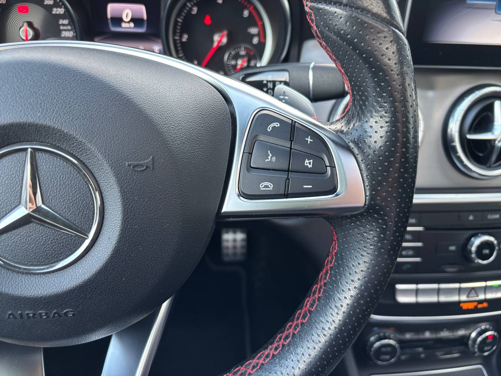 Image Mercedes-Benz CLA SHOOTING BRAKE CLA 200 d SB Fascination  CLA Shooting Brake 200 d Fascination