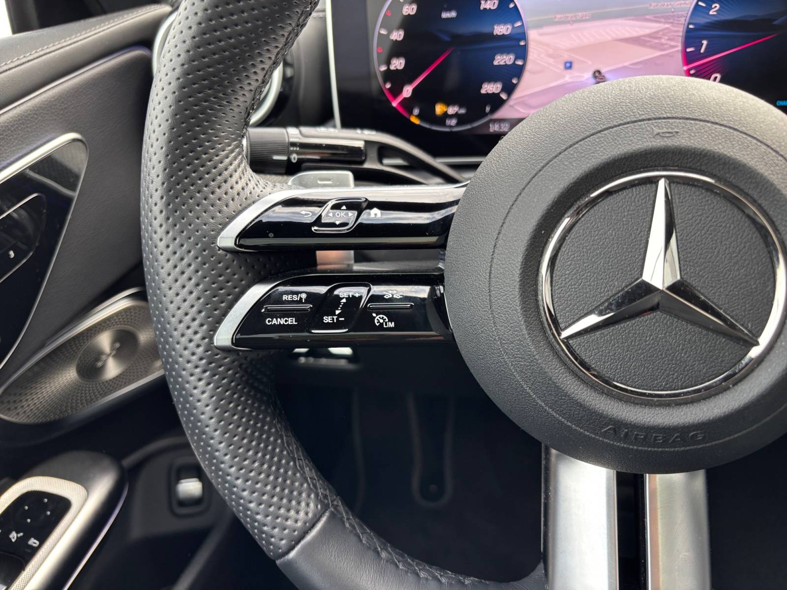 Image Mercedes-Benz CLE COUPÉ CLE 200 AMG Line Coupé  CLE Coupé 200 9G-Tronic AMG Line