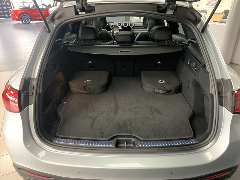 Image Mercedes-Benz GLC SUV GLC 400 e  Hybrid EQ 4MATIC AMG Line +  GLC 400 e  Hybrid EQ 4MATIC AMG Line +