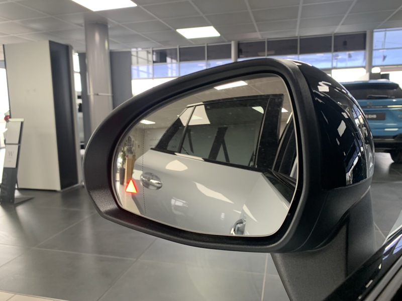 Image Mercedes-Benz GLC SUV GLC 400 e  Hybrid EQ 4MATIC AMG Line +  GLC 400 e  Hybrid EQ 4MATIC AMG Line +