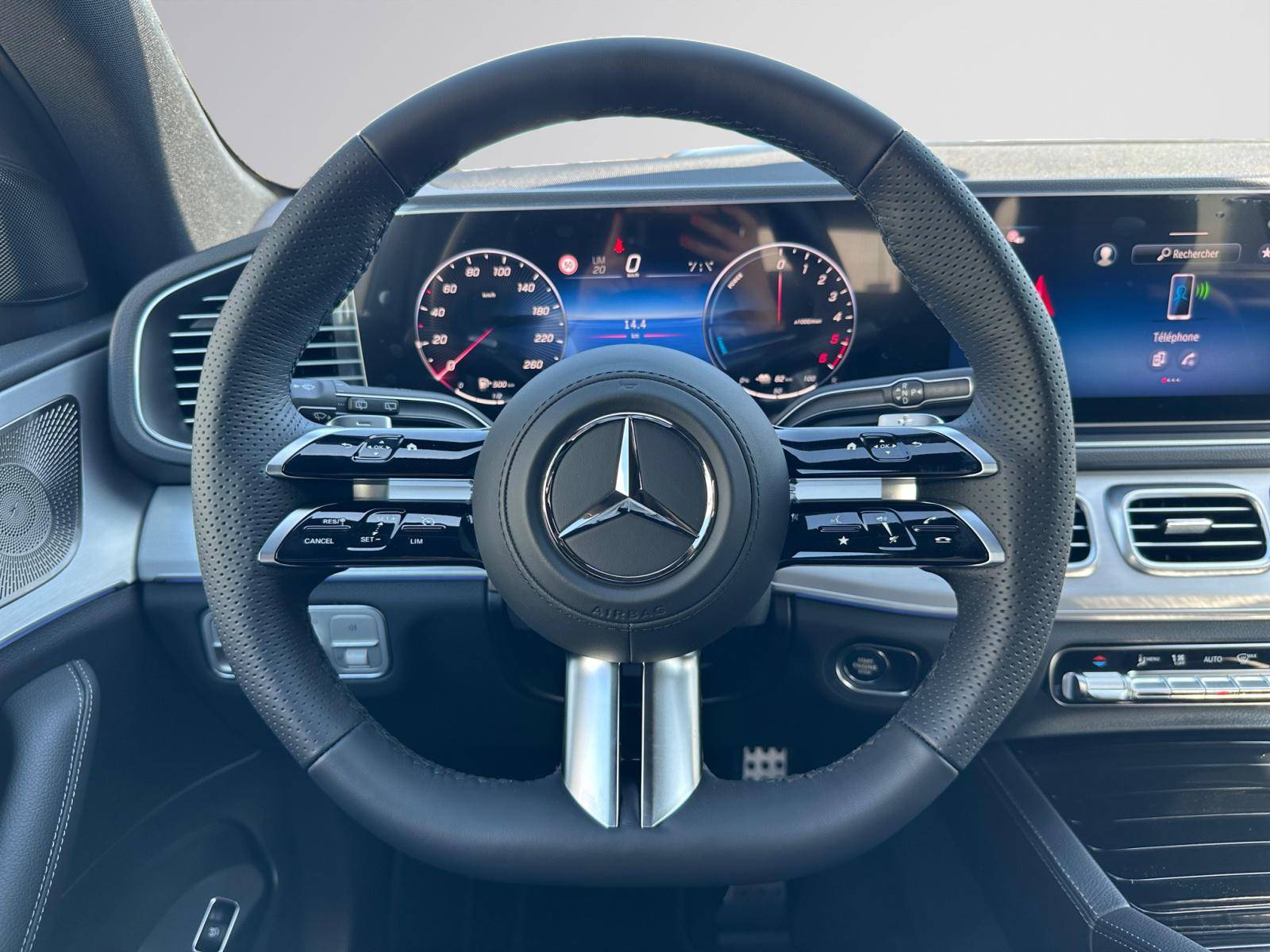 Image Mercedes-Benz GLE 350 de Hybrid EQ 4MATIC AMG Line  GLE 350 de Hybrid EQ 4MATIC AMG Line