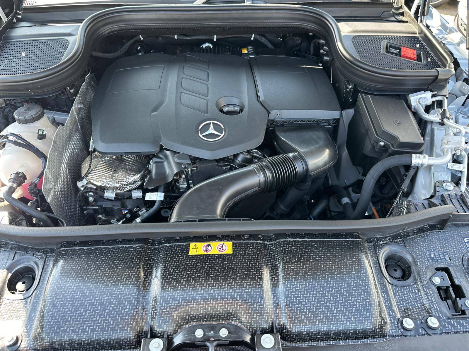 Image Mercedes-Benz GLE 350 de Hybrid EQ 4MATIC AMG Line  GLE 350 de Hybrid EQ 4MATIC AMG Line