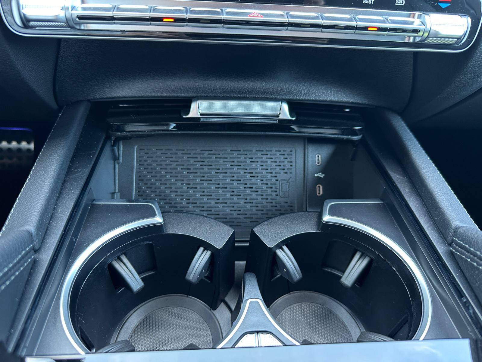 Image Mercedes-Benz GLE 350 de Hybrid EQ 4MATIC AMG Line  GLE 350 de Hybrid EQ 4MATIC AMG Line