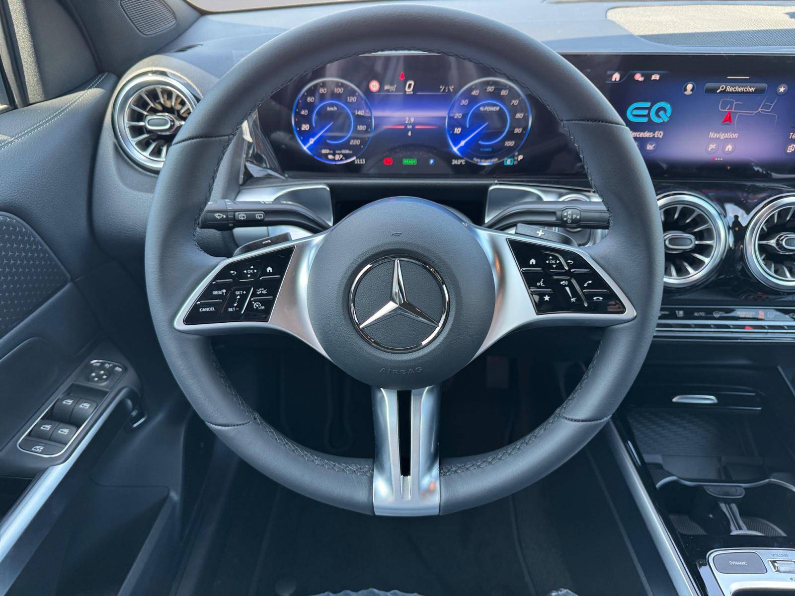 Image Mercedes-Benz EQB 250+ Business Edition  EQB 250+ Business Edition