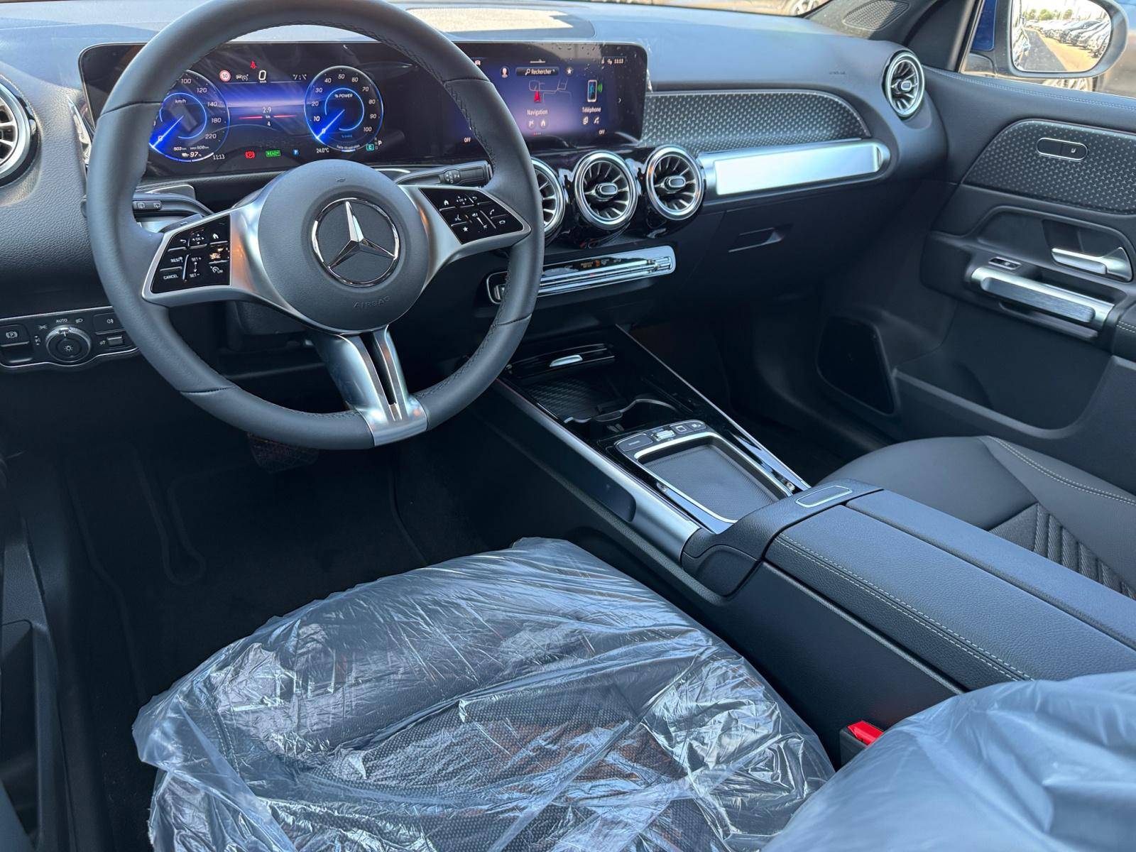 Image Mercedes-Benz EQB 250+ Business Edition  EQB 250+ Business Edition