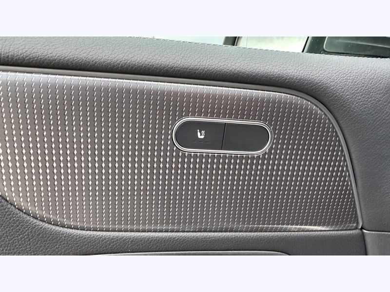 Image Mercedes-Benz GLB 200 d Business Line  