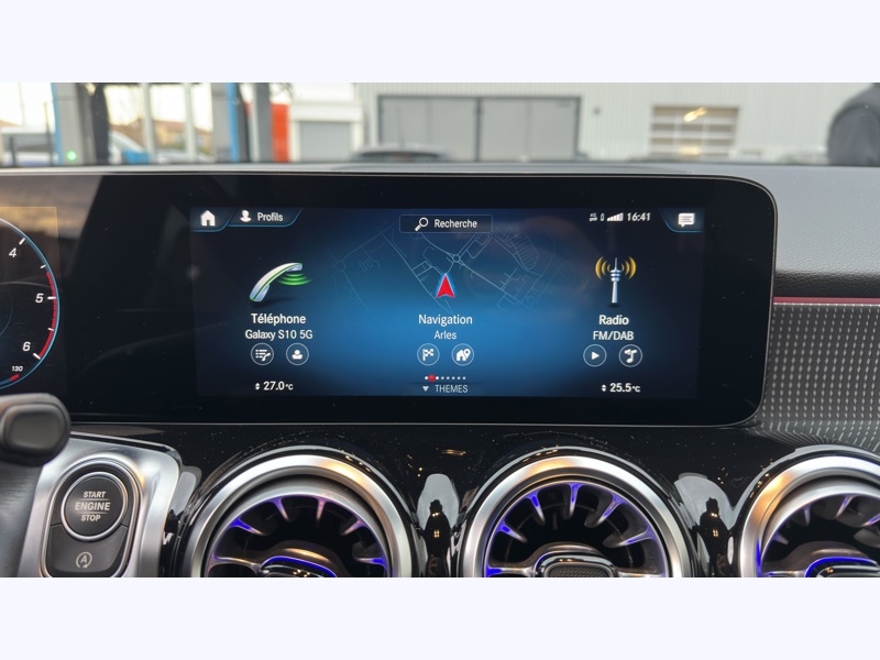 Image Mercedes-Benz GLB 200 d Business Line  