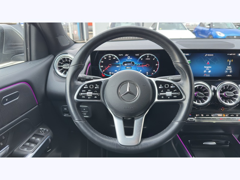Image Mercedes-Benz GLB 200 d Business Line  