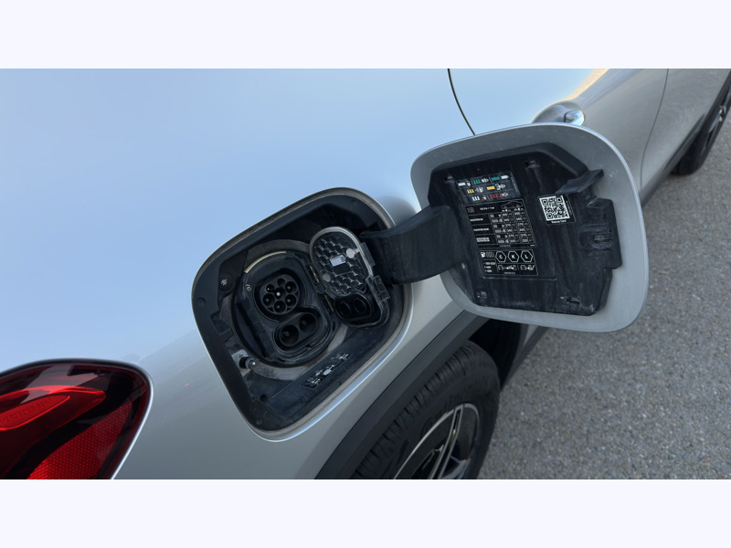 Image Mercedes-Benz EQA 250 AMG Line  