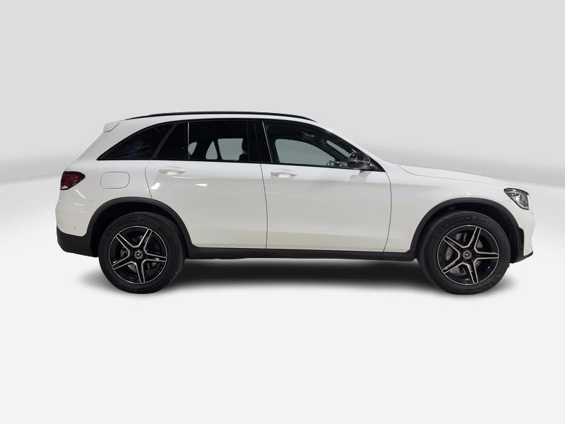 Image Mercedes-Benz GLC SUV GLC 300de 4MATIC SUV AMG Line  